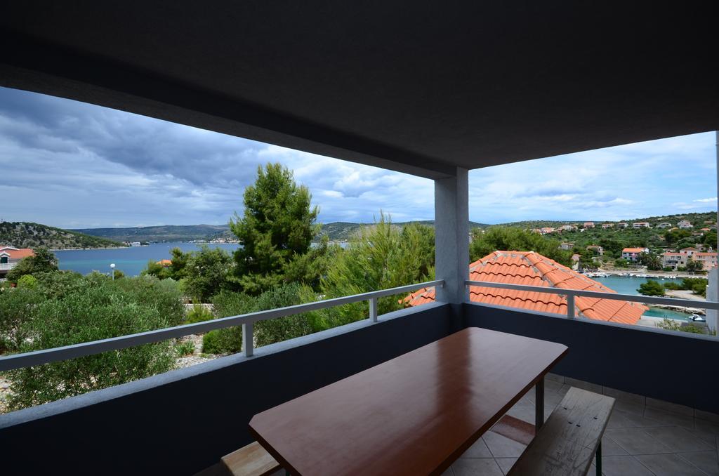 Villa Sena Ražanj Eksteriør bilde