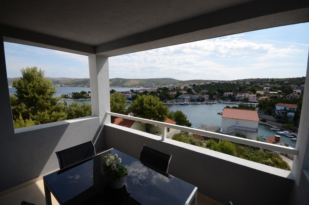 Villa Sena Ražanj Eksteriør bilde